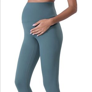 Bundled maternity clothing